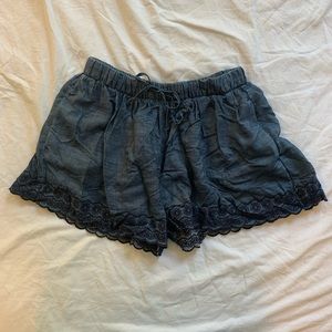 GAP Chambray Flutter Shorts